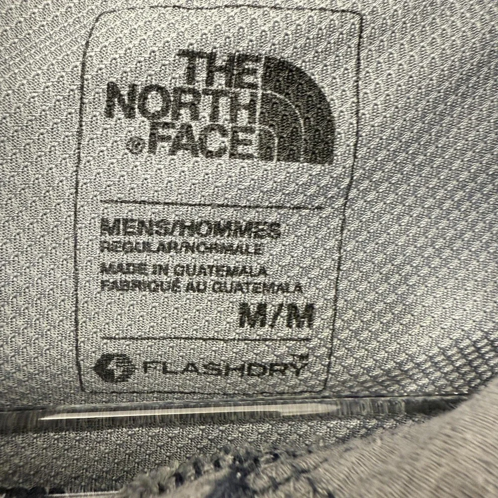 The North Face Mens Hoodie Size M FlashDry Mountain Athletic Pullover Sweatshirt